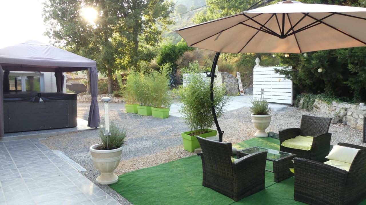 Villa Regain Chambres Et Table D'Hotes Greolieres Kültér fotó